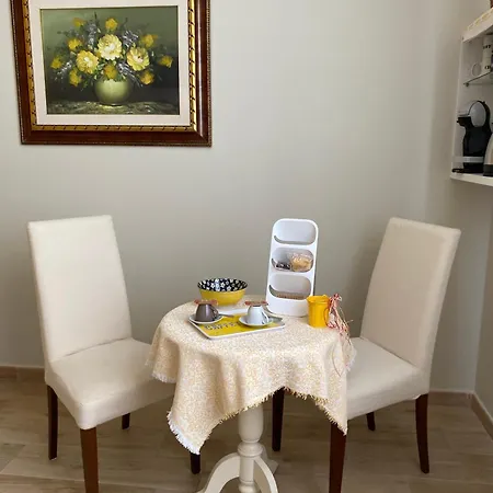 بيت ضيافة Francesca بولا