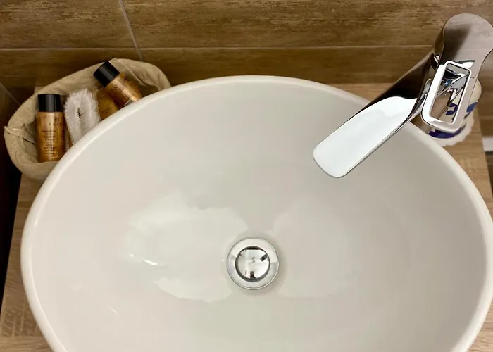 Francesca בית הארחה