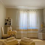 בית הארחה Francesca 4*
